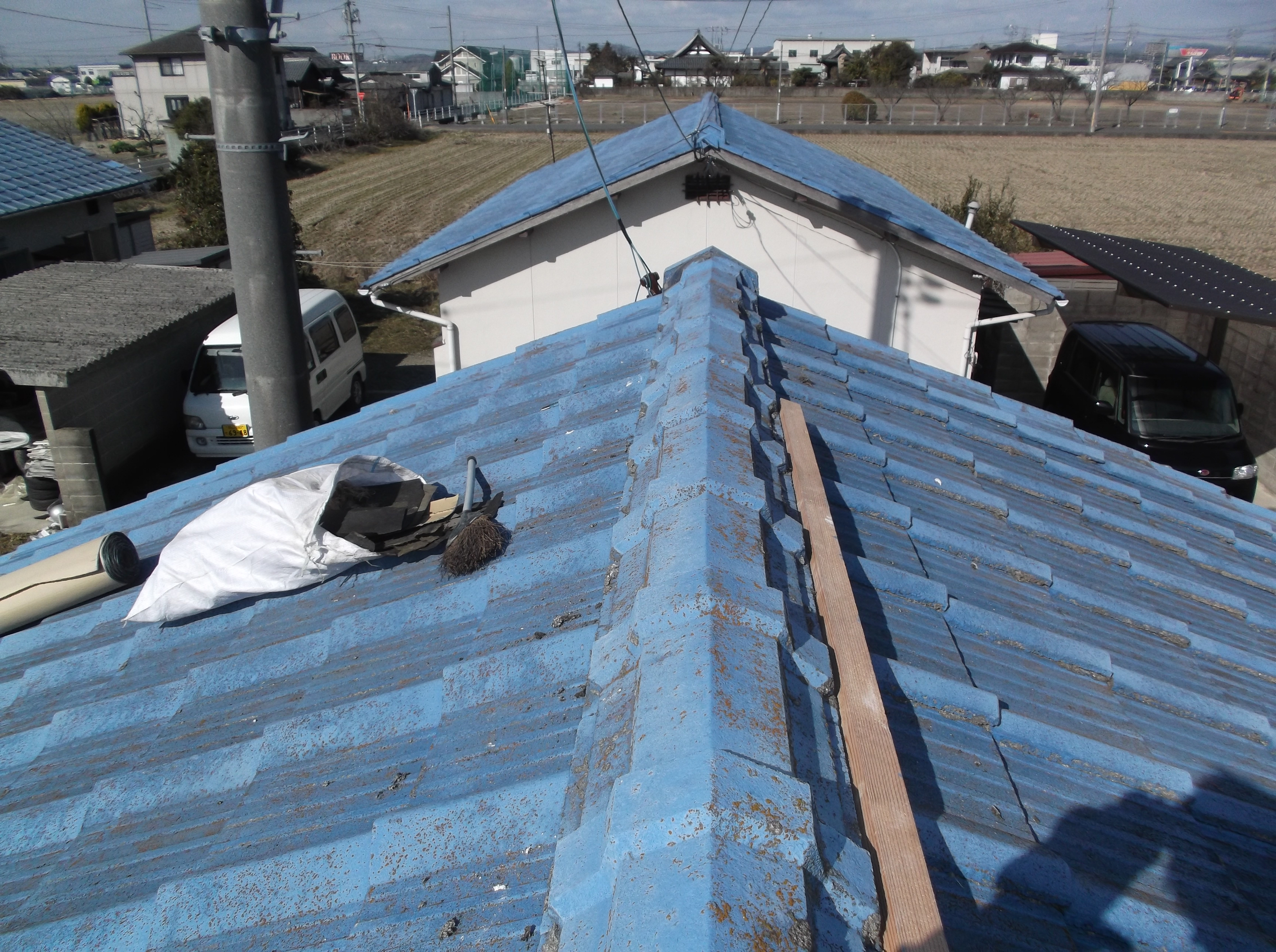 屋根工事　雨漏り修理　棟修理　岡山